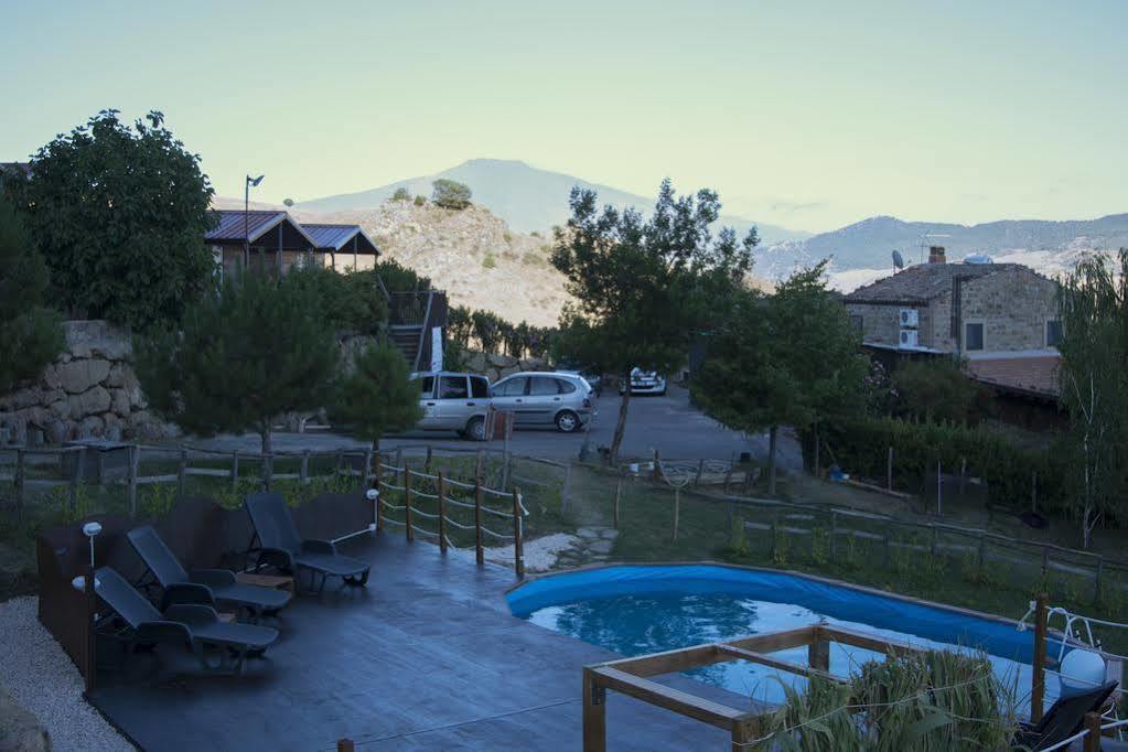 Turismo Rurale Leanza Guest House Cesaro Exterior photo